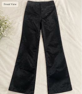Elegant Black Wide-Leg Trousers