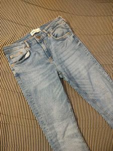 Zara Light Wash Jeans