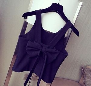 Dressberry Cute Navy Blue Top & Floral Short Set