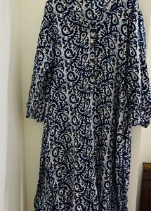 Stylish Blue & White Printed Akruti Kurta