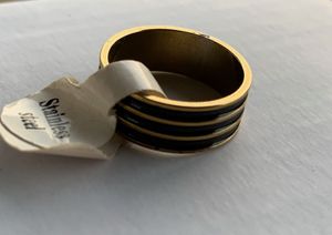 Unisex Stylish Gold &amp; Black Ring