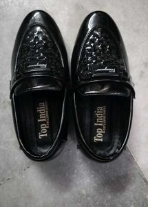 Ferragamo Black Loafers