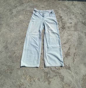 Light Wash Wide Leg Jeans
