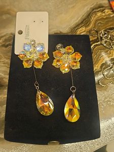 flower earring