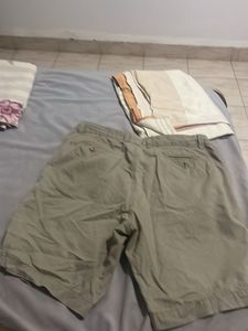 Men's Khaki Cargo Shorts