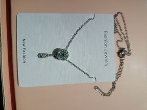 Fashionable Blue Stone Pendant Necklace