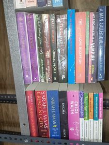 Fiction Book Bundle - Popular Authors!