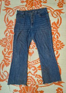 Women's Flared Jeans