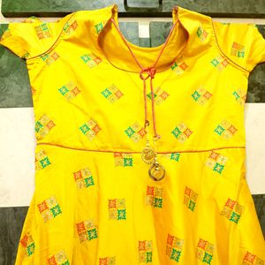 Party Wear Kurti {Gown} With Long Dupatta And Bottom