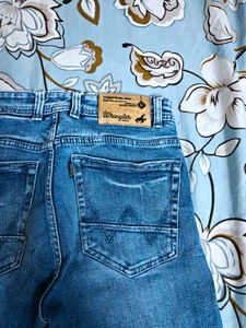 Men's Relaxed Fit Blue Denim Jeans
