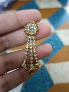 Stunning Rhinestone Necklace and Earring Set