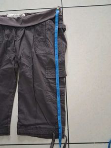 Women's Cargo Capri Pants
