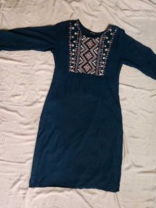 Embroidered Teal Kurta