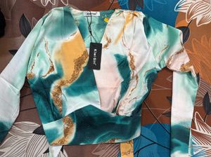 Wrap top
