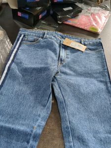 Hubberholme Women Jeans