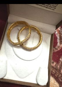 Elegant Pearl &amp; Crystal Bangles Set