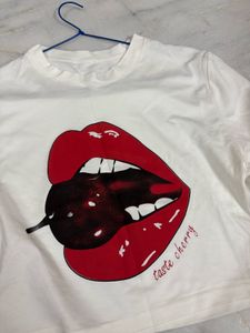 Graphic Crop T-Shirt