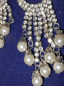 Stunning Dangle Earrings with Pearls