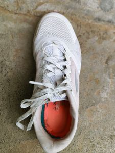 Redtape Women White Sports Shoes