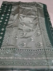 Elegant Dark Green Silk Saree
