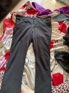 black jeggings