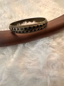 Star Cutout Bangle Bracelet