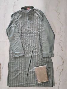 Elegant Men's Kurta Set