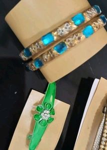 Set 3 Cuts Earring &amp; Bangle &amp; Hair Clips