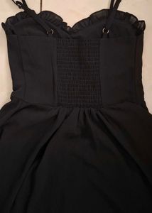 Chic Black Ruffle Strap Dress with Good condition