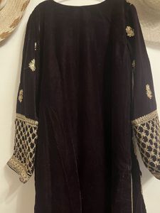 Elegant Velvet Kurta Set with Dupatta