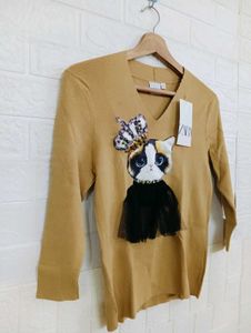 Knit Top w/ Cat Applique