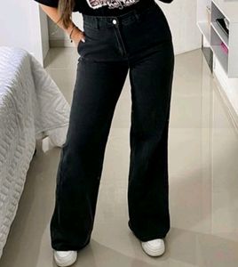 Black Wide Leg Jeans