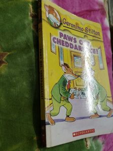 Geronimo Stilton: Paws Off, Cheddarface!