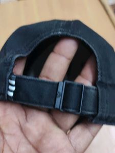 adidas orignals black cap