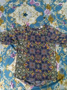 Patterned Women's Top