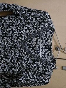 Black &amp; White Floral Kurta