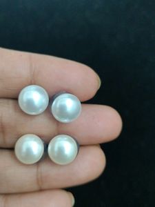 Pearl Studs