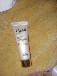 Lakme 9 to 5 Powerplay Mousse Foundation