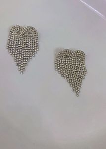 Trendy Sparkling Heart Dangle Earrings