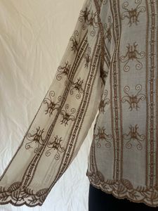 Elegant Embroidered Kurta Top