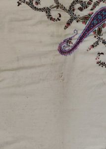 Used Cotton Double Bedsheet With Embroidery
