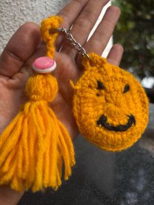 Crochet Smiley Face Keychain 😊