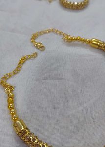 Sparkling Gold Tone Choker &amp; Hoop Earrings Set