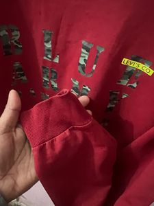 Levi's  Sweatshirt ( Maroon )