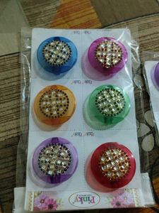 saree pins