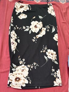 Chic Black Floral bodycon Skirt