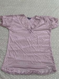 sleep dress in silk cloth with cute lace border .