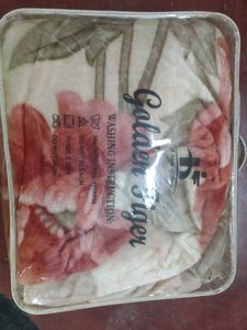 Golden Tiger Fleece Blanket