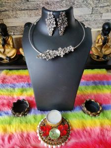 Floral Silver Necklace and Earring Set