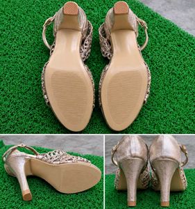 Diwali 🎇 damaka Sandals with multi colour jh